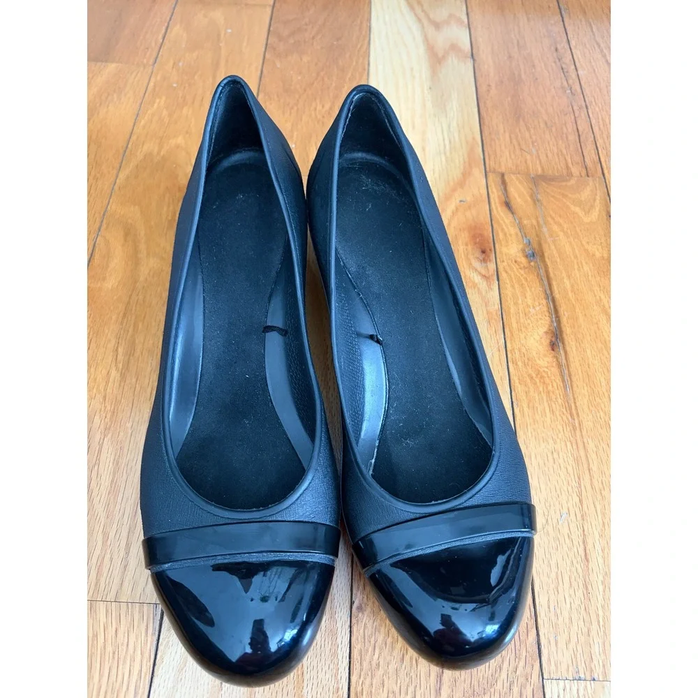 Crocs Women Wedge Cap Toe Slip on Rubber Shoes Sz 8 Black‎